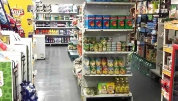 2+2=3 Mas × Menos - 37000 Melo 2+2=3 Mas × Menos - 37000 Melo