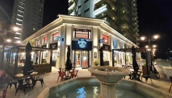 Almacén de pizzas - 20000 Punta Del Este
