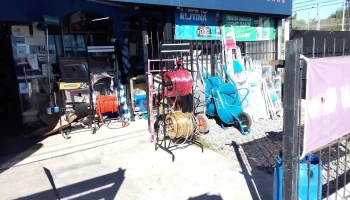 Almacén y Ferretería El Gallo - 15500 Barros Blancos