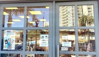 Bookshop - Local 10 Edificio Bookshop - Local 10 Edificio