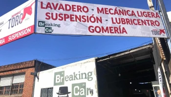 Breaking Car - 11600 Montevideo