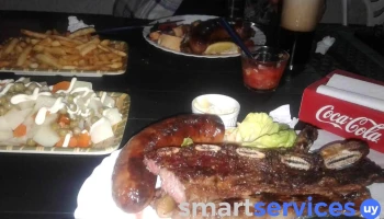 El Reloj comidas rapidas y parrilla - 12400 Montevideo El Reloj comidas rapidas y parrilla - 12400 Montevideo