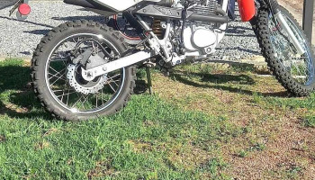 Emanuel Ropas - Emanuel Motos - 37000 Melo