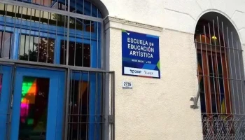Escuela De Educacion Artistica. Hugo Balzo - Montevideo