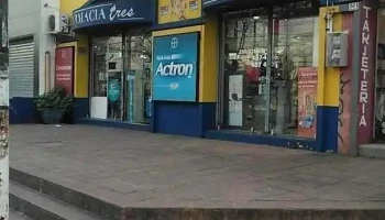 Farmacia Tres - Montevideo