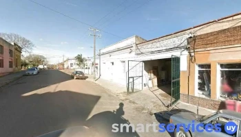 Ferretería 25. - 27200 Castillos
