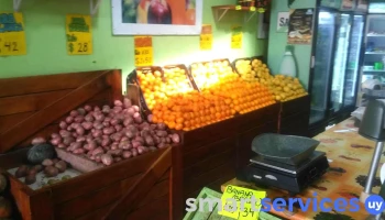 Frutas y Verduras RyG - 12900 Montevideo