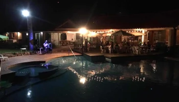 Il Giardino Salón de Eventos - Avenida Boulevar