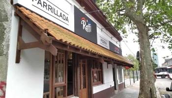 La Estación - Parrillada y Pizzería - 11800 Montevideo La Estación - Parrillada y Pizzería - 11800 Montevideo