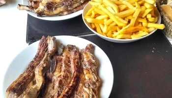 La Parrilla - Av. Gral. Juan Antonio Lavalleja
