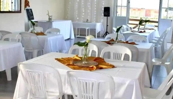 Las Palmeras. Salón de eventos habilitado - 20400 San Carlos