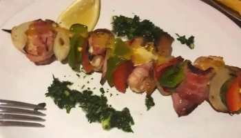 Los Juanes Resto Bar - Jose Pedro Varela Acuña De Figuero