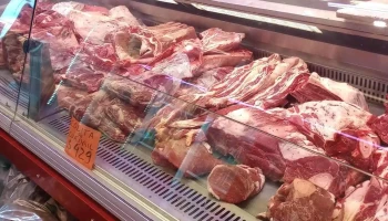 Mercado de Carnes Salinas - 15100 Salinas