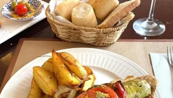 Mojo Parrillada - 11800 Montevideo Mojo Parrillada - 11800 Montevideo