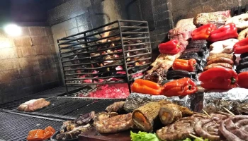 Morano Restaurant - 40000 Rivera Morano Restaurant - 40000 Rivera