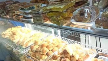 Panadería y Rotisería La Ruta - Trinidad - 85000 Trinidad