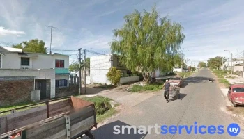 Pensamiento Esquina Burdeos - 12800 Montevideo