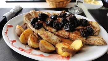 Pepe Corvinas - 20200 Piriápolis Pepe Corvinas - 20200 Piriápolis