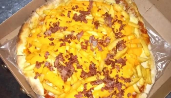 Pizzeria La Familia - Departamento De Canelones Pizzeria La Familia - Departamento De Canelones