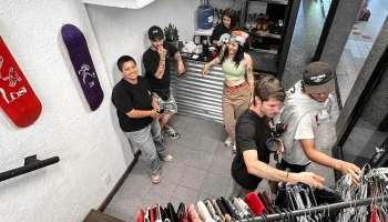 Rakims Vintage Store - 11100 Montevideo