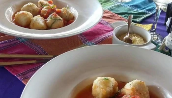 Restaurante La Folie - Av. Del Navio Casi