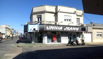 Unica Jeans Carmelo - 70100 Carmelo
