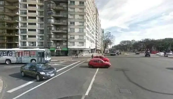 Abitab Agencia Oficial 79 Y Sucursal 53 De Cambilex Ubicaciondeg - Montevideo