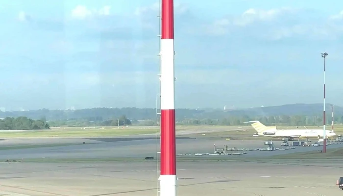 Aeropuerto Internacional De Carrasco -  Ciudad De La Costa - Ciudad de la Costa