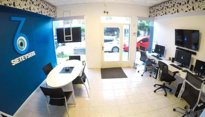 Agencia De Marketing Y Diseno Web   Sieteyseis Interior - Libertad