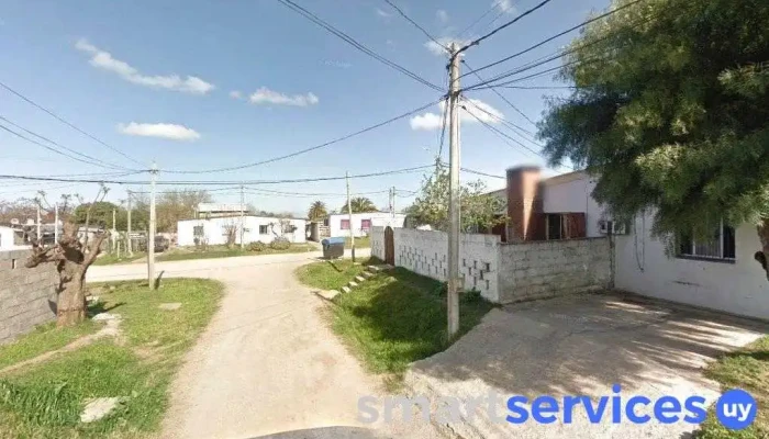 Almacén Claudia - 15600 Pando