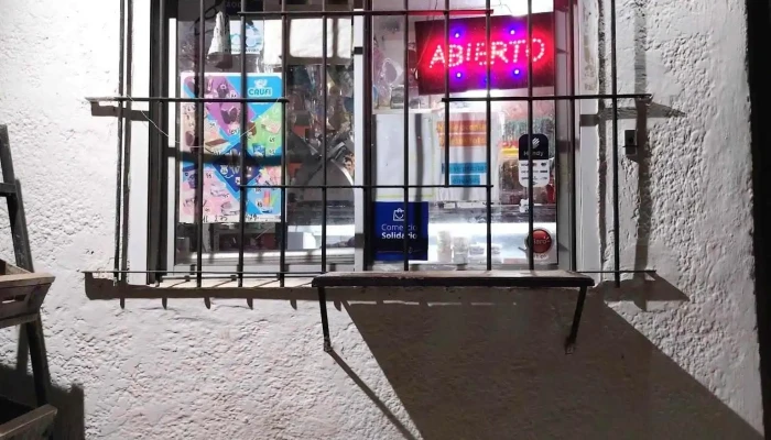 Almacen Claudia - 25 De Agosto