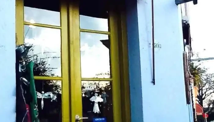 Almacén La Carlota - 70000 Col. Del Sacramento
