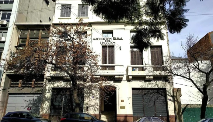 Asociación Rural del Uruguay - 11100 Montevideo