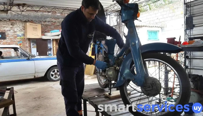 Atelier de Motores - 11900 Montevideo
