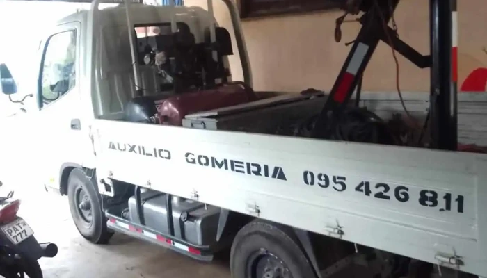 Auxilio Y Gomeria Movil Adrian Rocha Gomeria - Minas