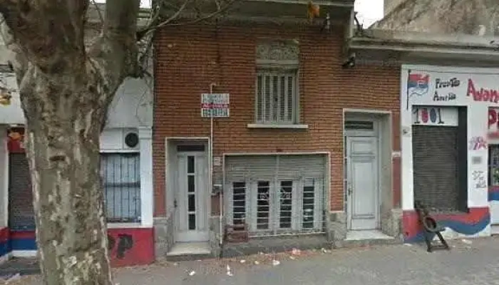 Av Gral Rivera Y Tiburcio Gomez Sitio Web - Montevideo