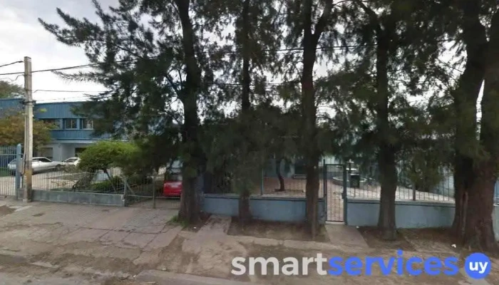 Av. José Belloni y Roma - Montevideo