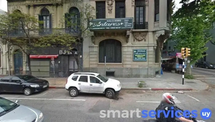 Av Uruguay Y Rio Branco Montevideo - Montevideo