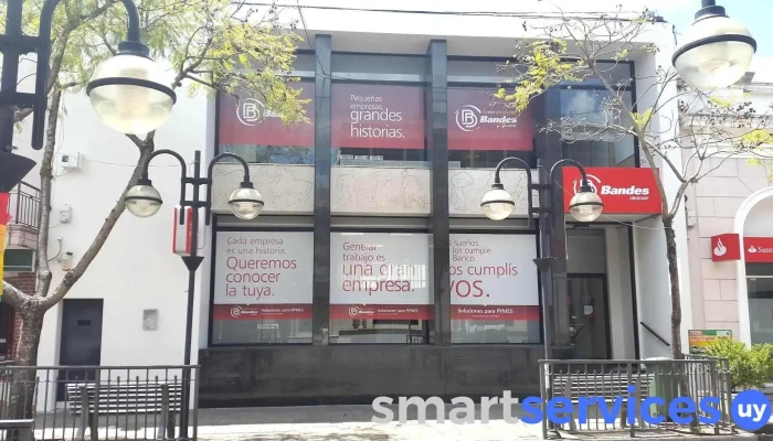 Banco Bandes Sucursal Salto - Salto