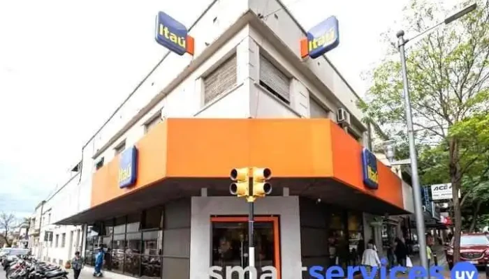 Banco Itau Agencia Paysandu Del Propietario - Paysandú