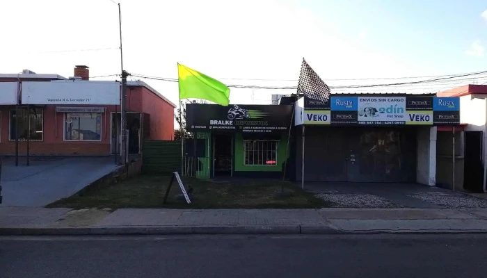 BralkeRepuestos - Av. Dr. Jacinto Alvariza Casi