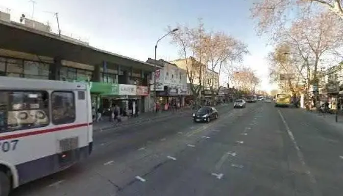 Cambio Pernas -  Abierto Ahoradeg - Montevideo