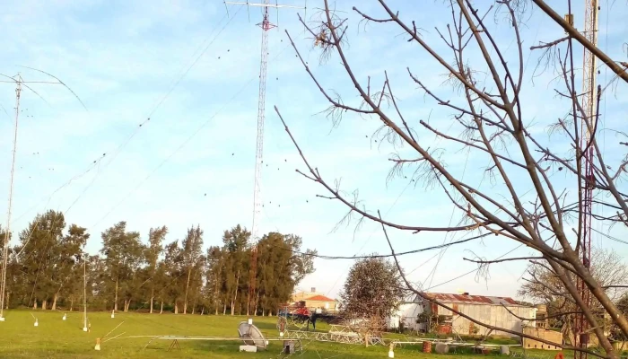 Campo De Antenas De Radiogrupo Sur -  Puntaje - Juanico