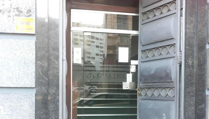 Casa Tres Contact Center - Montevideo