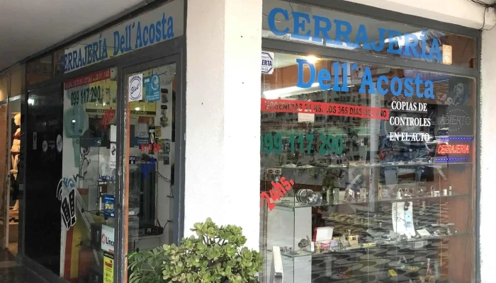 Cerrajeria Dell Acosta Comentario 1 - Punta del Este