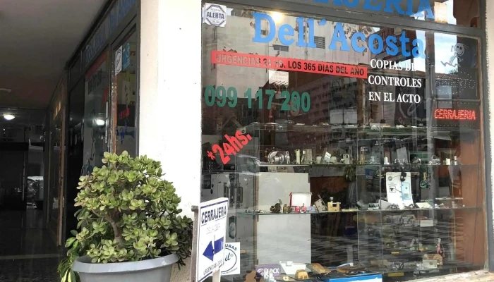 Cerrajeria Dell Acosta Comentario 9 - Punta del Este