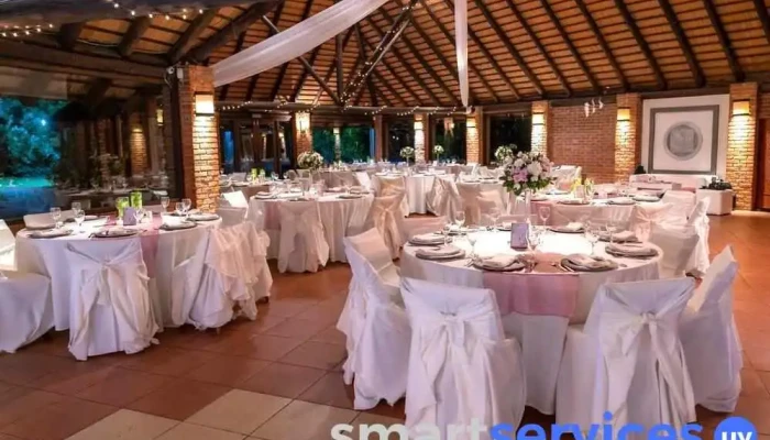 Chacra de eventos La Toscana - Barros Blancos