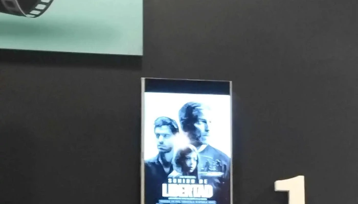 Cine Colonia Shopping -  Puntaje - Col. del Sacramento