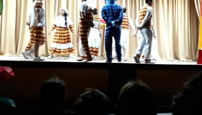 Cine Teatro Artigas -  Videos - Migues