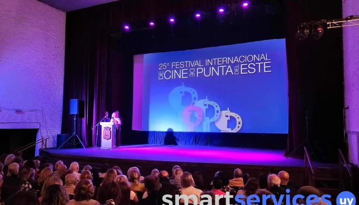 Cine Teatro Cantegril -  Auditorio - Punta del Este